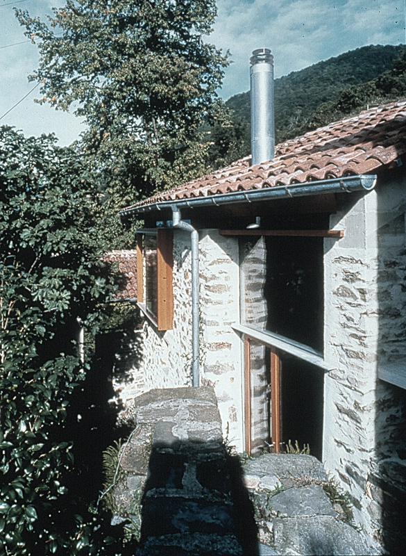umbau häusergruppe bi. in caviano ti   1998-2002